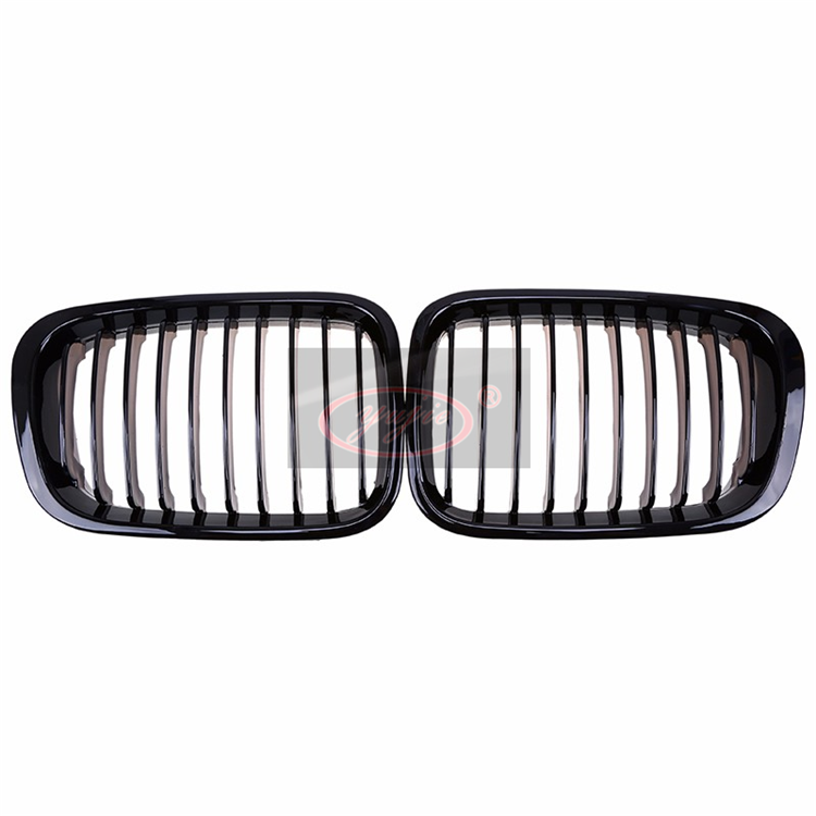 BMW E46 four old bright black grille