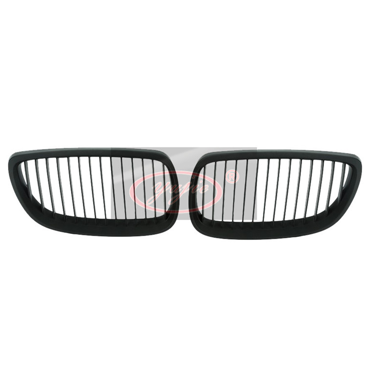 BMW E92 old dumb black grille