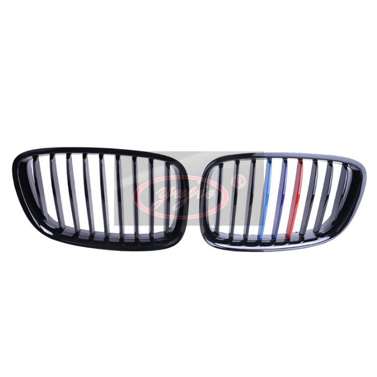 BMW F07 bright black M version of the grille