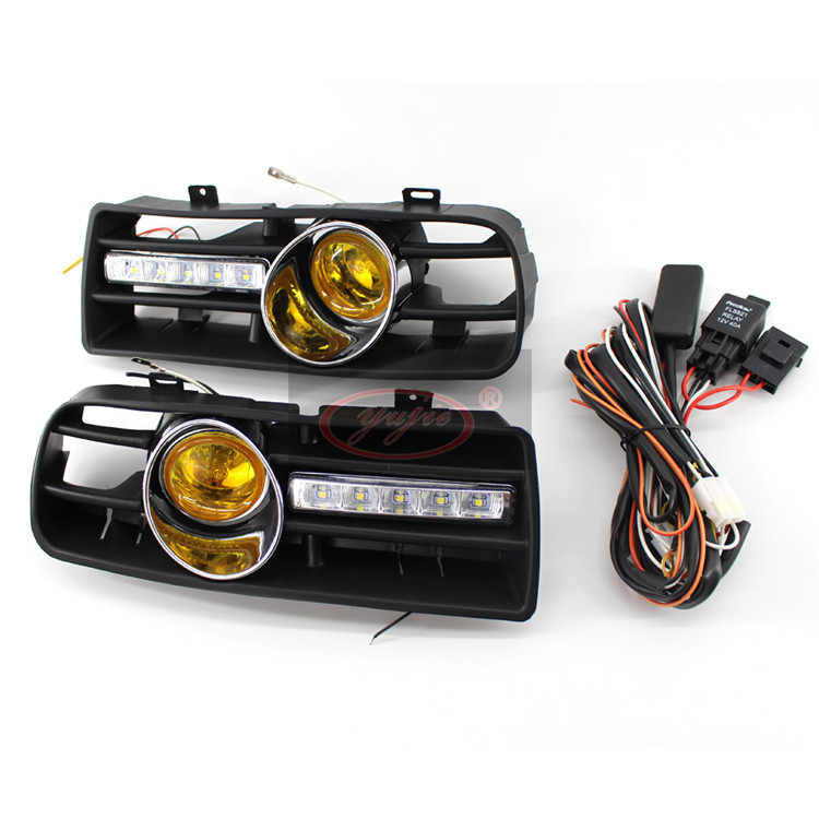 Golf 4 equipped with fog lights grille kit