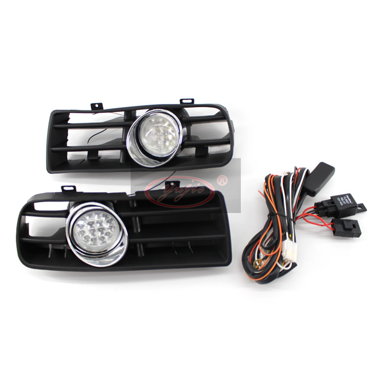 Golf 4 equipped with fog lights grille kit